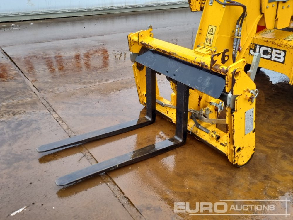 Manipulador telescópico 2021 JCB 540-140 Hi Viz: foto 24 Manipulador telescópico 2021 JCB 540-140 Hi Viz: foto 24