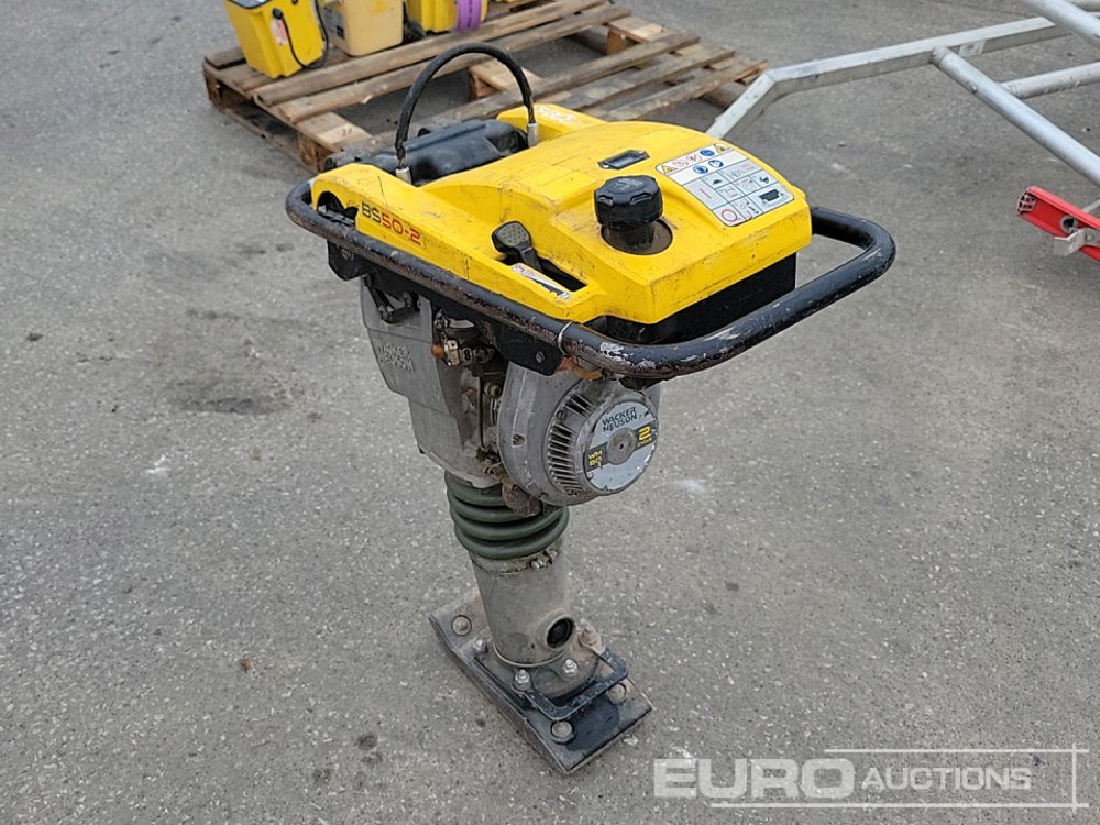 2022 Wacker Neuson BS50-2 - Construcción de carreteras: foto 3 2022 Wacker Neuson BS50-2 - Construcción de carreteras: foto 3