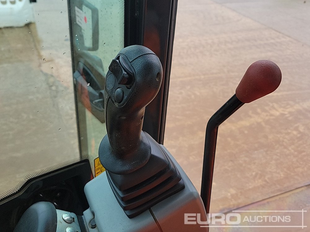 Miniexcavadora 2023 Bobcat E55z: foto 42