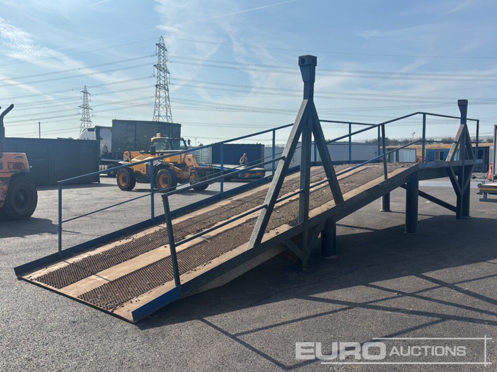 30' x 8' Loading Ramp - Rampa de carga: foto 5 30' x 8' Loading Ramp - Rampa de carga: foto 5