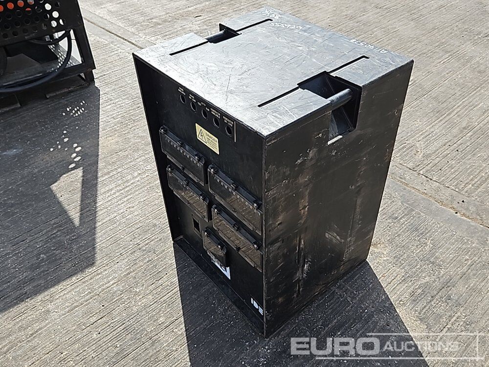 400Volt Distribution Box - Equipo de construcción: foto 1 400Volt Distribution Box - Equipo de construcción: foto 1