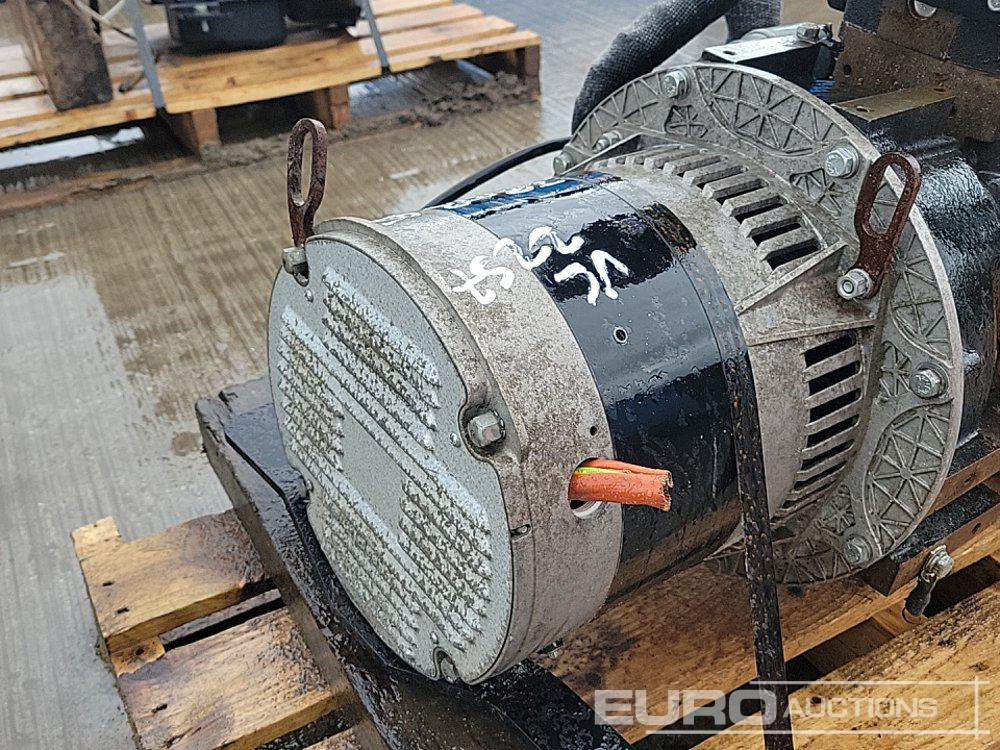 Generador industriale 5kVA Generator, Perkins Engine: foto 11 Generador industriale 5kVA Generator, Perkins Engine: foto 11