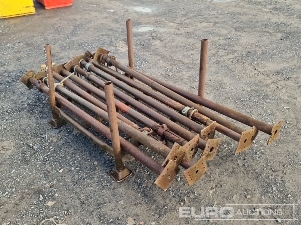 Acro Props (10 of) 10' Wooden Gate - Equipo de construcción: foto 2 Acro Props (10 of) 10' Wooden Gate - Equipo de construcción: foto 2