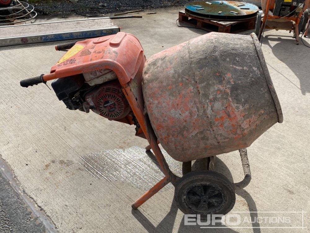 Altrad Minimmix 150 Petrol Cement Mixer, Honda Engine - Hormigonera: foto 5 Altrad Minimmix 150 Petrol Cement Mixer, Honda Engine - Hormigonera: foto 5
