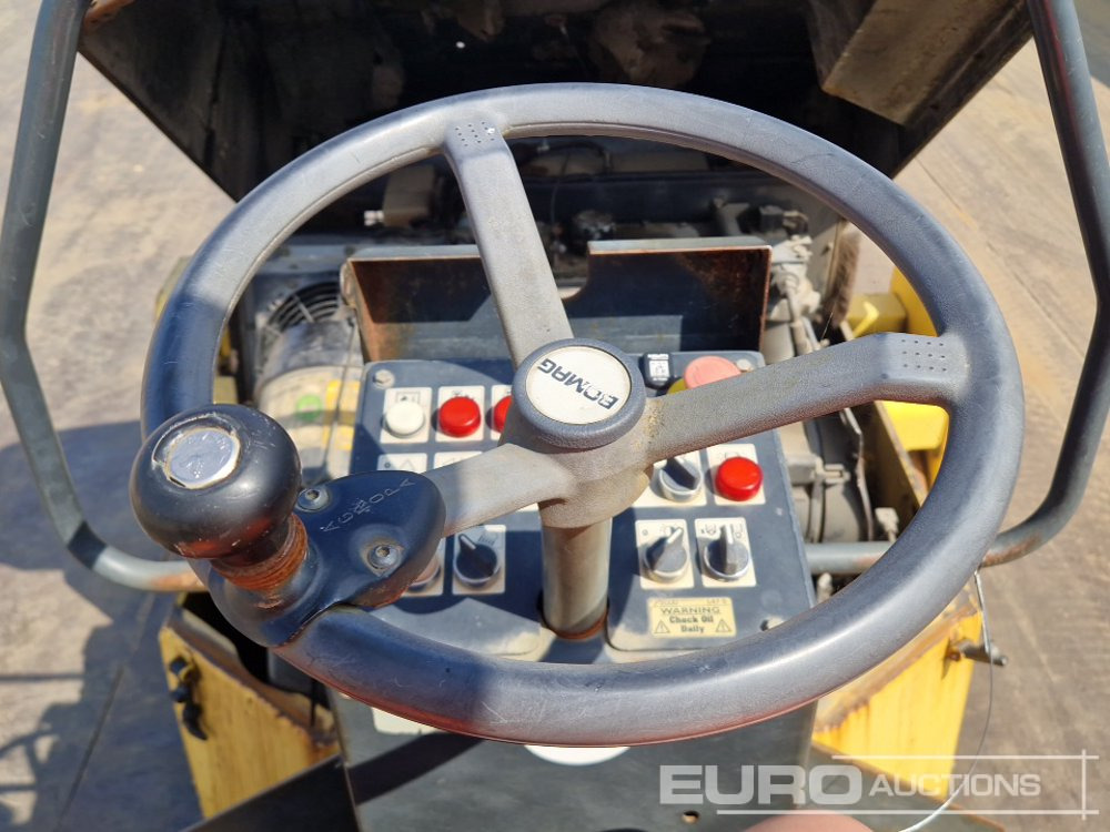 Rodillo Bomag
Bomag Roller

Bomag Roller

 BW138AD: foto 32
