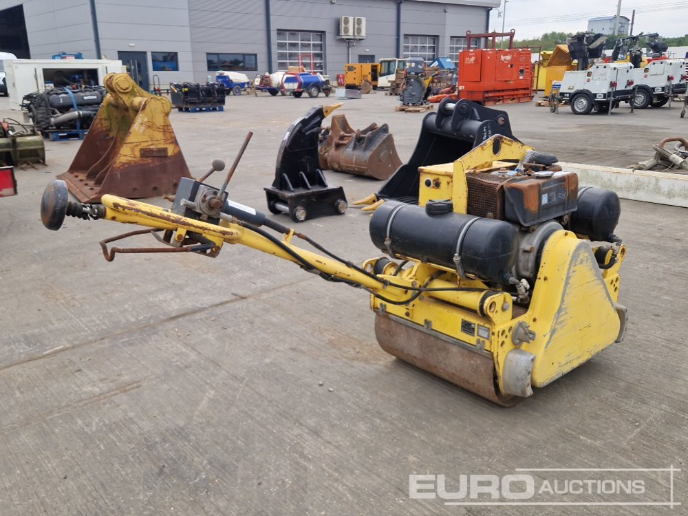 Bomag Double Drum Vibrating Pedestrian Roller - Construcción de carreteras: foto 5 Bomag Double Drum Vibrating Pedestrian Roller - Construcción de carreteras: foto 5
