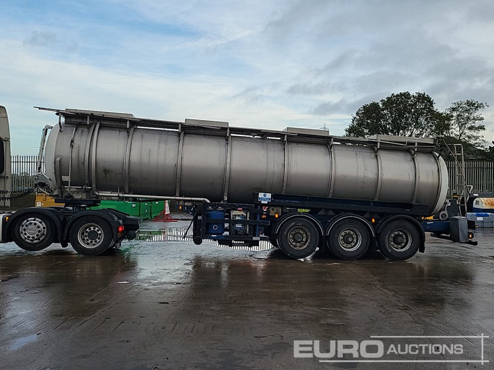 Crane Freuhauf Tri Axle Tanker Trailer - Semirremolque cisterna: foto 2 Crane Freuhauf Tri Axle Tanker Trailer - Semirremolque cisterna: foto 2