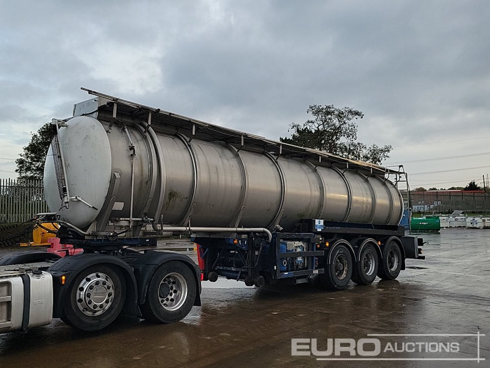 Crane Freuhauf Tri Axle Tanker Trailer - Semirremolque cisterna: foto 1 Crane Freuhauf Tri Axle Tanker Trailer - Semirremolque cisterna: foto 1