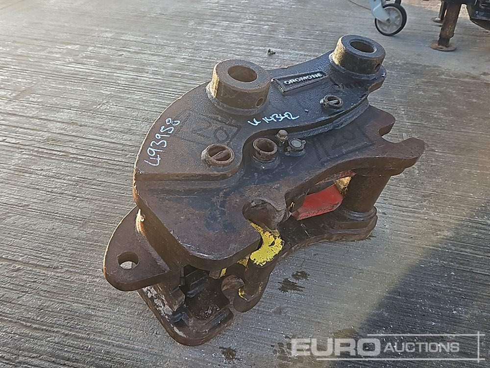 Dromone Hydraulic Double Lock QH 65mm Pin to suit 13 Ton Excavator - Acoplamiento rápido: foto 1 Dromone Hydraulic Double Lock QH 65mm Pin to suit 13 Ton Excavator - Acoplamiento rápido: foto 1