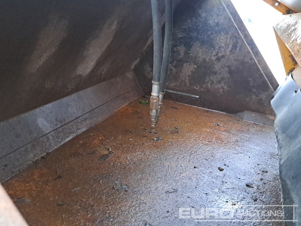 Equipo de manutención 90" Loading Bucket/Sweeper to suit ManitouTelehandler: foto 9