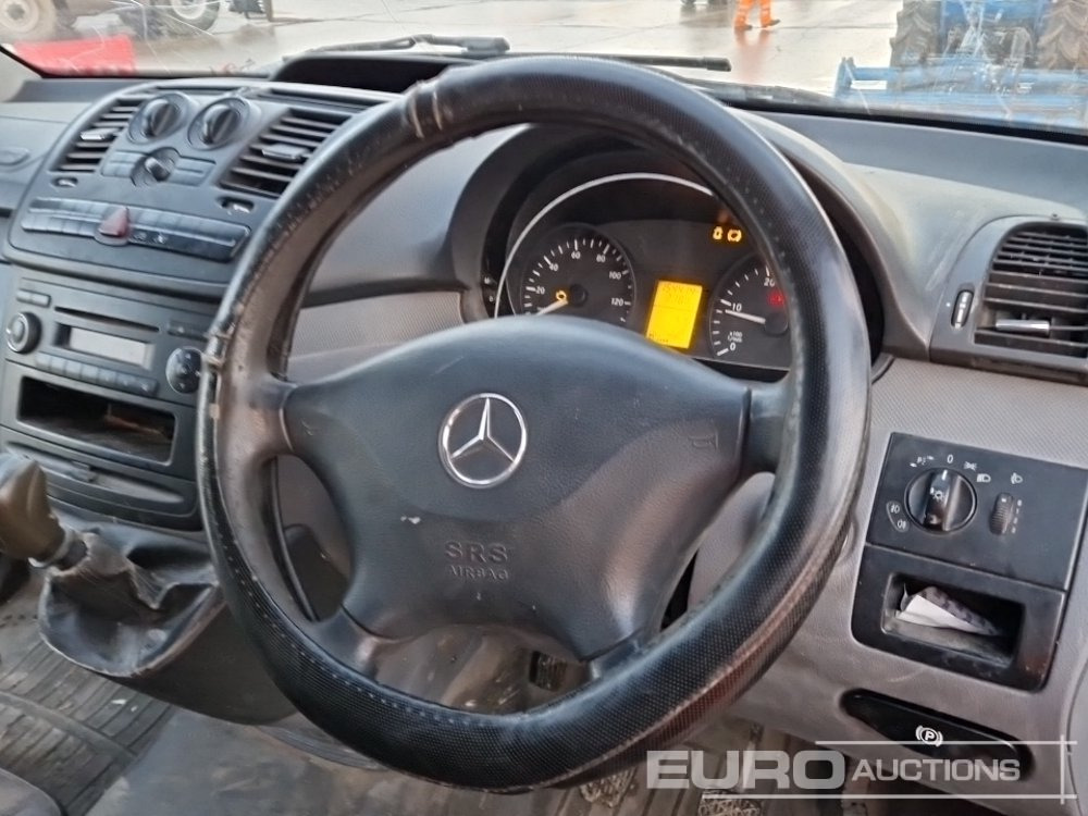 Furgoneta 2007 Mercedes Vito: foto 26