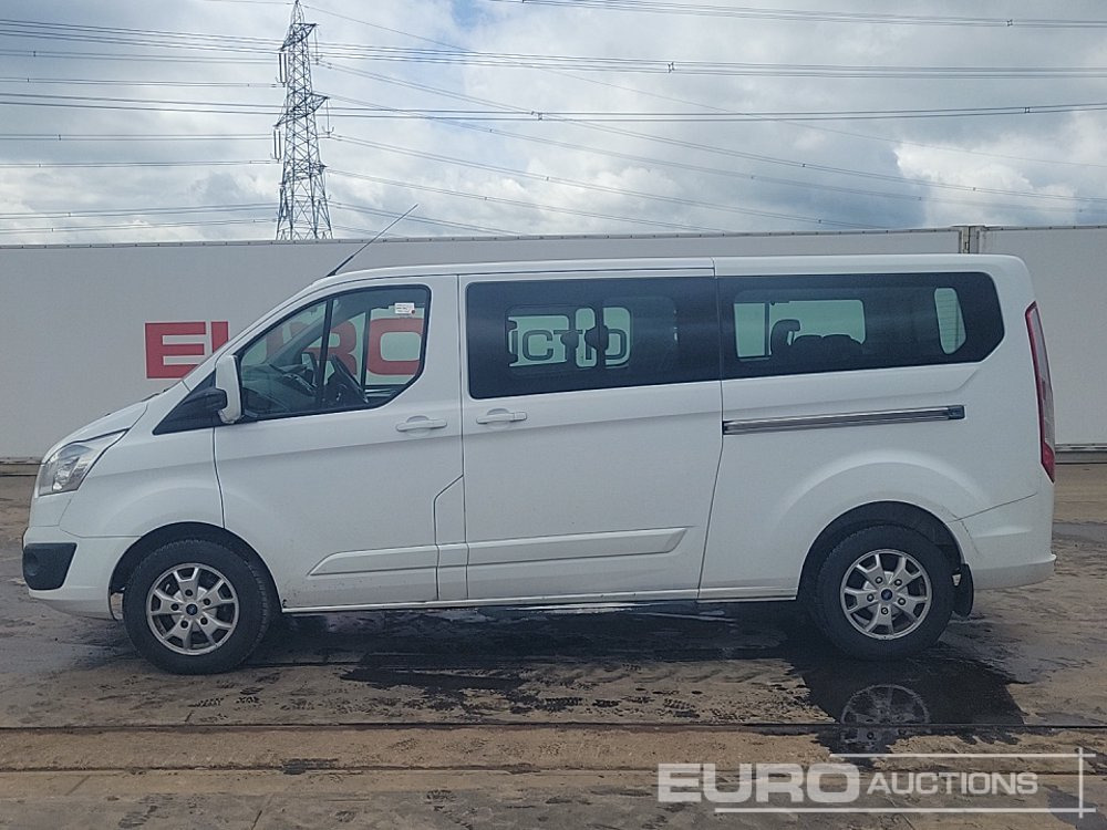 2015 Ford Tourneo Custom - Furgoneta: foto 2 2015 Ford Tourneo Custom - Furgoneta: foto 2