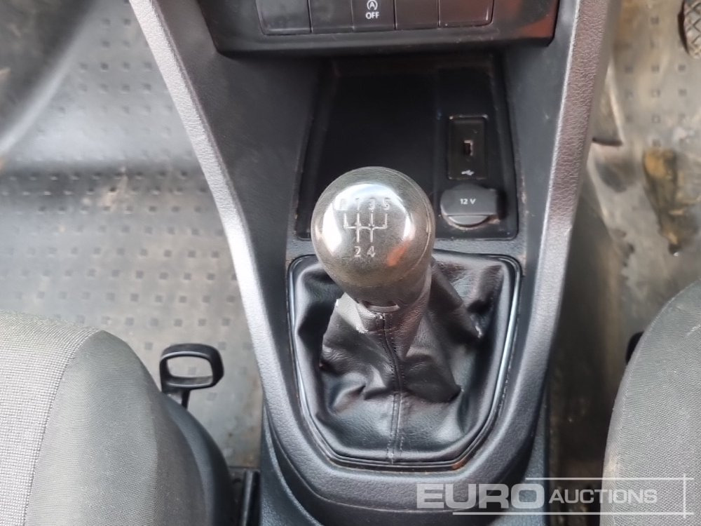 Furgoneta 2016 Volkswagen Caddy: foto 27