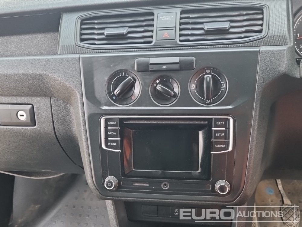 Furgoneta 2016 Volkswagen Caddy: foto 28