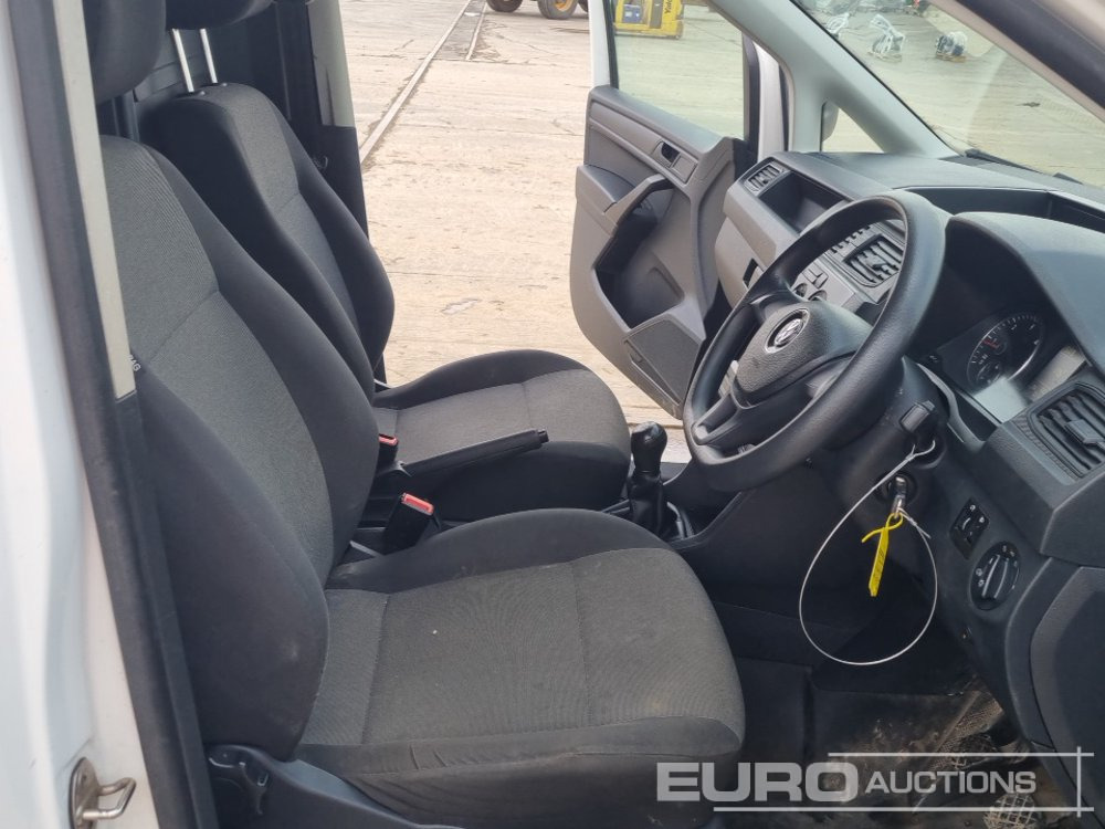 Furgoneta 2016 Volkswagen Caddy: foto 25