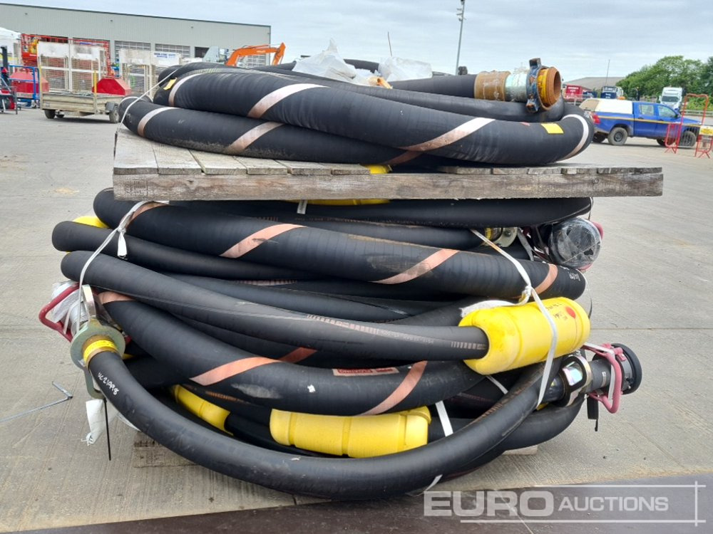 IVG Selection of Various Size Floating Rubber Hoses & Fittings (3 Pallets of), Tension Netting & Ropes System (5 Pallets of) - Equipo de construcción: foto 5 IVG Selection of Various Size Floating Rubber Hoses & Fittings (3 Pallets of), Tension Netting & Ropes System (5 Pallets of) - Equipo de construcción: foto 5