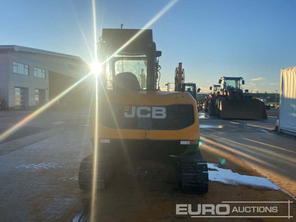 JCB 8061 - Miniexcavadora: foto 4 JCB 8061 - Miniexcavadora: foto 4