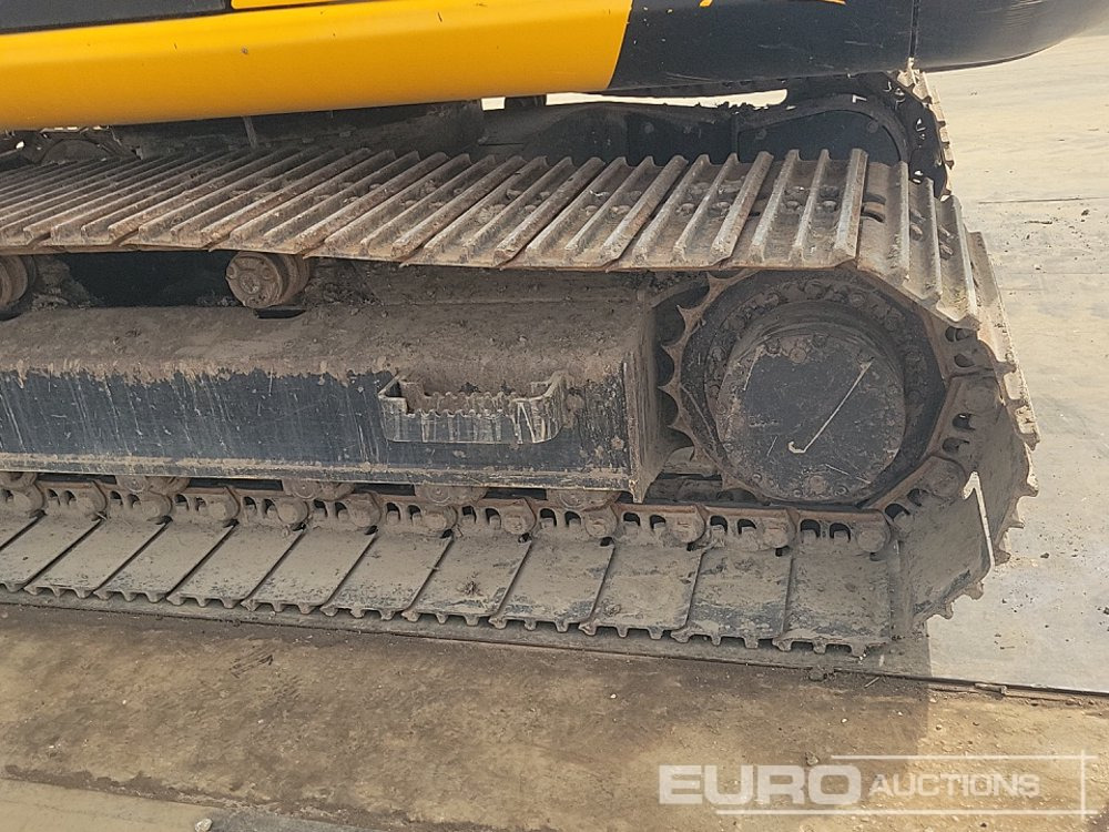 Excavadora de cadenas JCB JS145 LC: foto 11