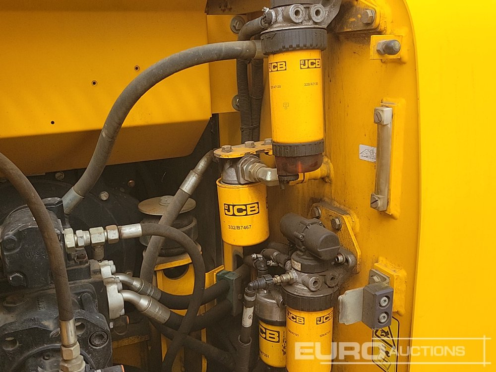 Excavadora de cadenas JCB JS145 LC: foto 33