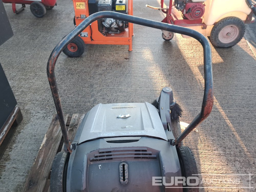 Equipo de construcción Karcher Prokm 400 Pedestrian Sweeper: foto 15 Equipo de construcción Karcher Prokm 400 Pedestrian Sweeper: foto 15