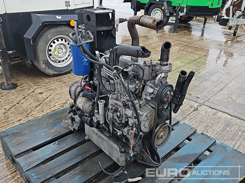 Kubota 4 Cylinder Engine - Motor: foto 1 Kubota 4 Cylinder Engine - Motor: foto 1
