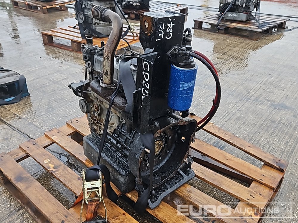 Kubota 4 Cylinder Engine - Motor: foto 5 Kubota 4 Cylinder Engine - Motor: foto 5