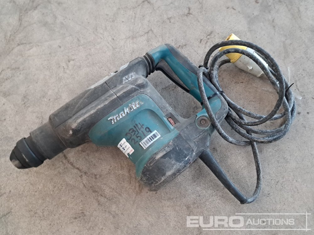 Makita AVT - Equipo de taller: foto 1 Makita AVT - Equipo de taller: foto 1