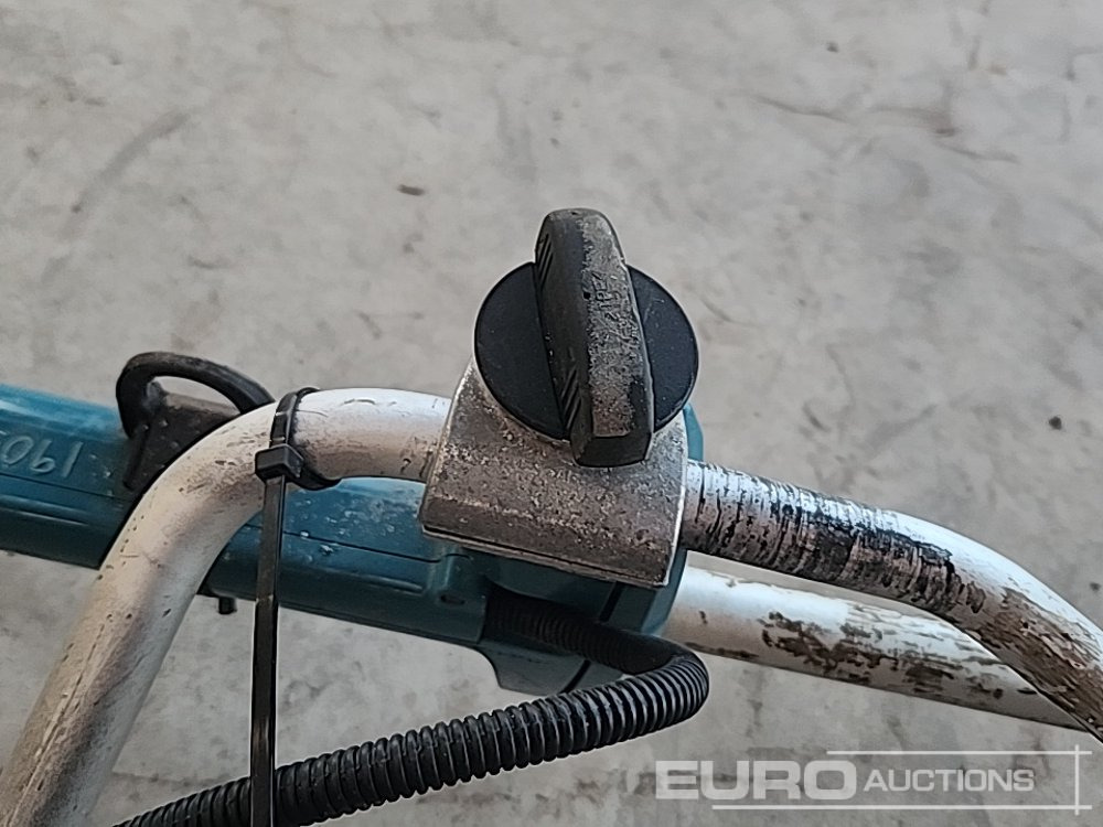 Equipo de taller Makita Petrol Hedge Strimmer: foto 8