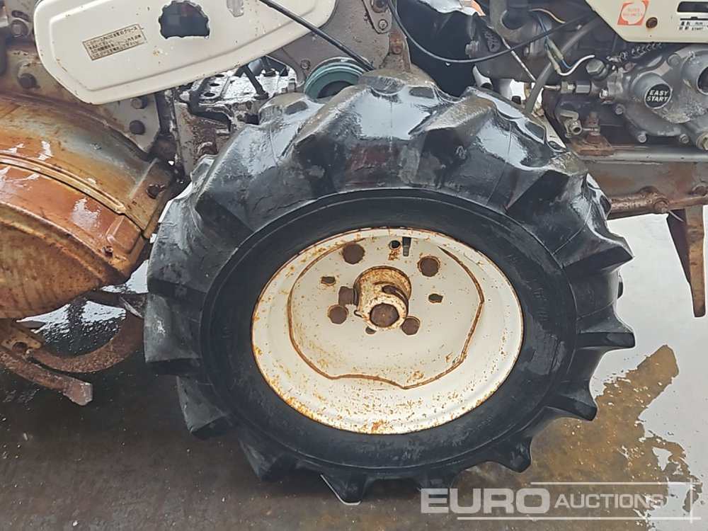 Maquinaria agrícola Mitsubishi CT601: foto 12