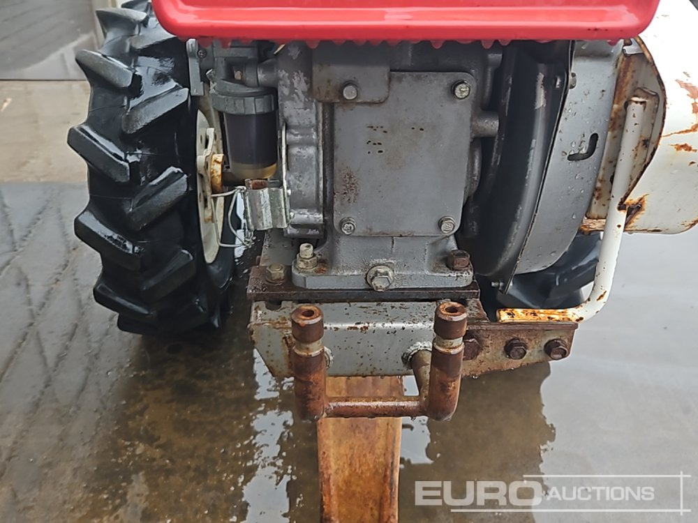 Maquinaria agrícola Mitsubishi CT601: foto 31
