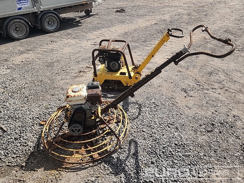 Masalta Petrol Power Float & Compaction Plate, Honda Engine (Spares)(2 of) - Construcción de carreteras: foto 2 Masalta Petrol Power Float & Compaction Plate, Honda Engine (Spares)(2 of) - Construcción de carreteras: foto 2