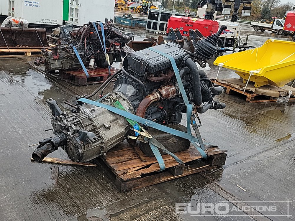 Mercedes 4 Cylinder Engine, Gearbox - Motor: foto 5 Mercedes 4 Cylinder Engine, Gearbox - Motor: foto 5