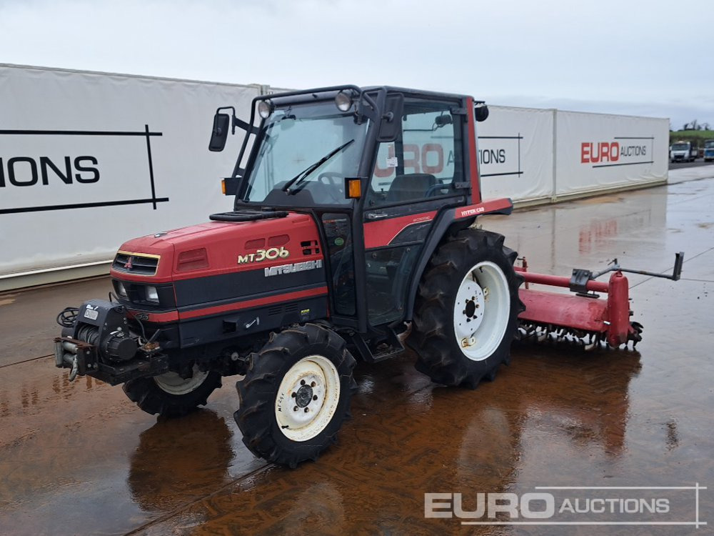 Mitsubishi MT246 - Mini tractor: foto 1 Mitsubishi MT246 - Mini tractor: foto 1