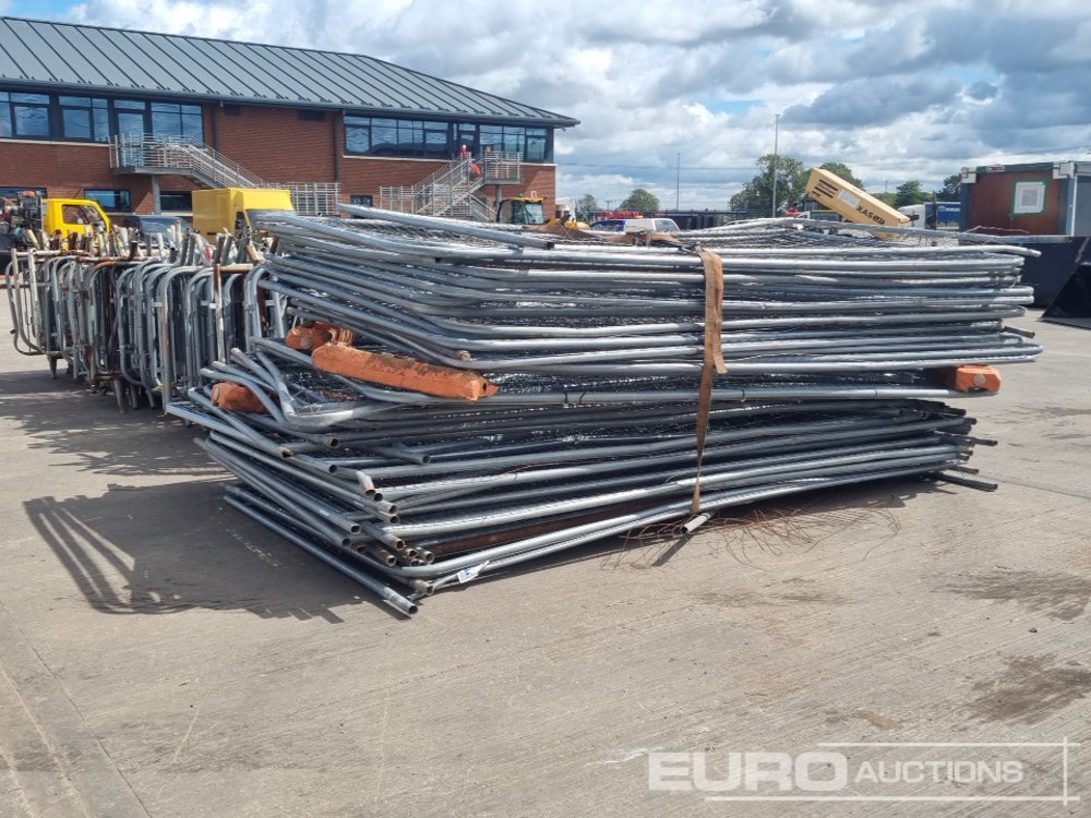 Pedestrian Metal Safety Barriers (3 Bundles), Heras Fencing (1 Bundle of) - Equipo de construcción: foto 5 Pedestrian Metal Safety Barriers (3 Bundles), Heras Fencing (1 Bundle of) - Equipo de construcción: foto 5