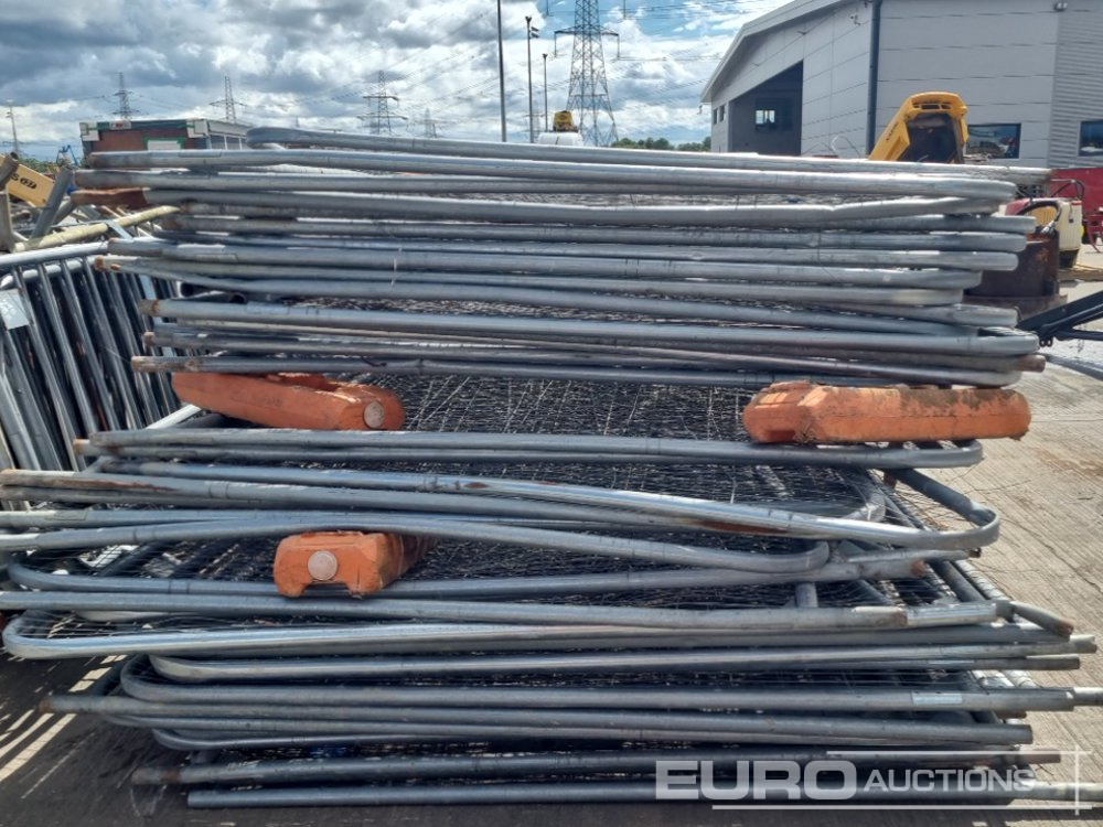 Pedestrian Metal Safety Barriers (3 Bundles), Heras Fencing (1 Bundle of) - Equipo de construcción: foto 4 Pedestrian Metal Safety Barriers (3 Bundles), Heras Fencing (1 Bundle of) - Equipo de construcción: foto 4