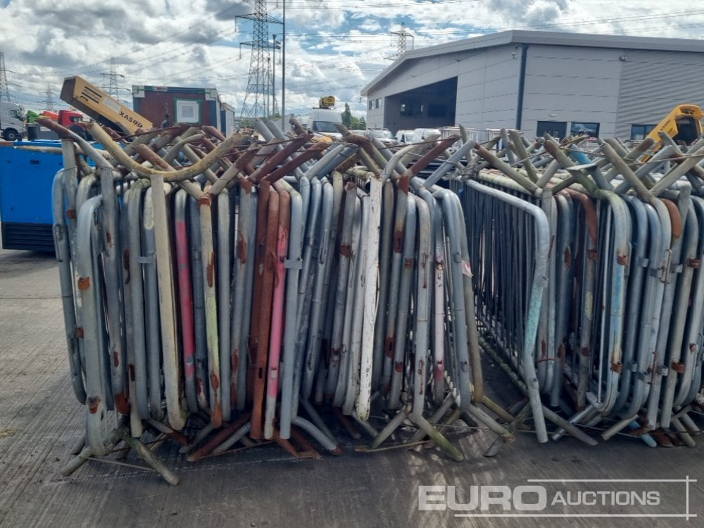 Pedestrian Metal Safety Barriers (3 Bundles), Heras Fencing (1 Bundle of) - Equipo de construcción: foto 2 Pedestrian Metal Safety Barriers (3 Bundles), Heras Fencing (1 Bundle of) - Equipo de construcción: foto 2
