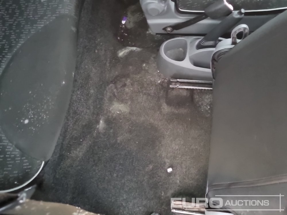 Coche Peugeot 107: foto 31 Coche Peugeot 107: foto 31