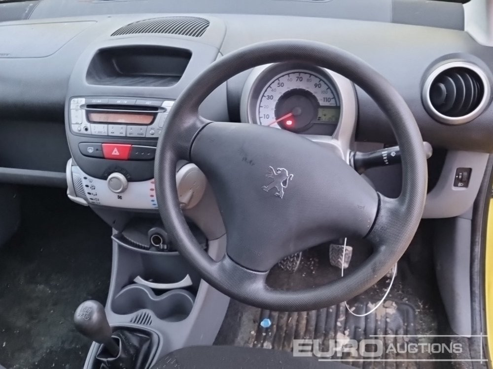 Coche Peugeot 107: foto 20 Coche Peugeot 107: foto 20