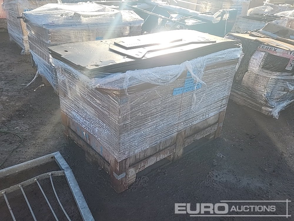 Box Of Hydraulic Hoses, Rubbers - Piezas de recambio para Maquinaria de construcción: foto 2 Box Of Hydraulic Hoses, Rubbers - Piezas de recambio para Maquinaria de construcción: foto 2