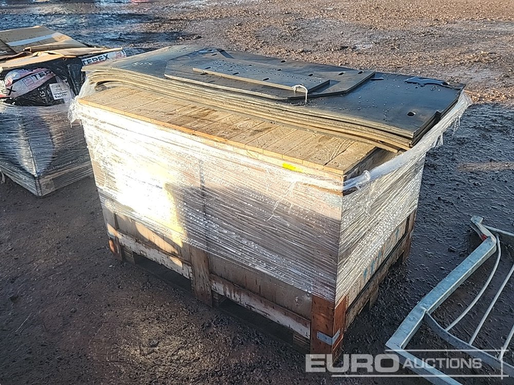 Box Of Hydraulic Hoses, Rubbers - Piezas de recambio para Maquinaria de construcción: foto 1 Box Of Hydraulic Hoses, Rubbers - Piezas de recambio para Maquinaria de construcción: foto 1