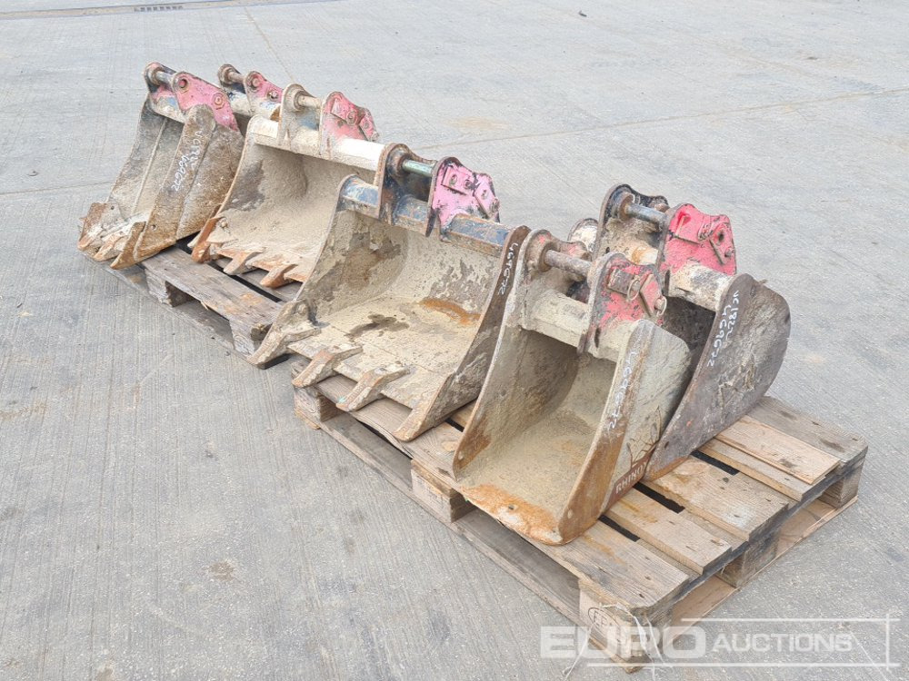 Rhinox 24", 24", 18", 18", 12", 12" Digging Bucket 30mm Pin to suit Mini Excavator - Cazo: foto 1 Rhinox 24", 24", 18", 18", 12", 12" Digging Bucket 30mm Pin to suit Mini Excavator - Cazo: foto 1