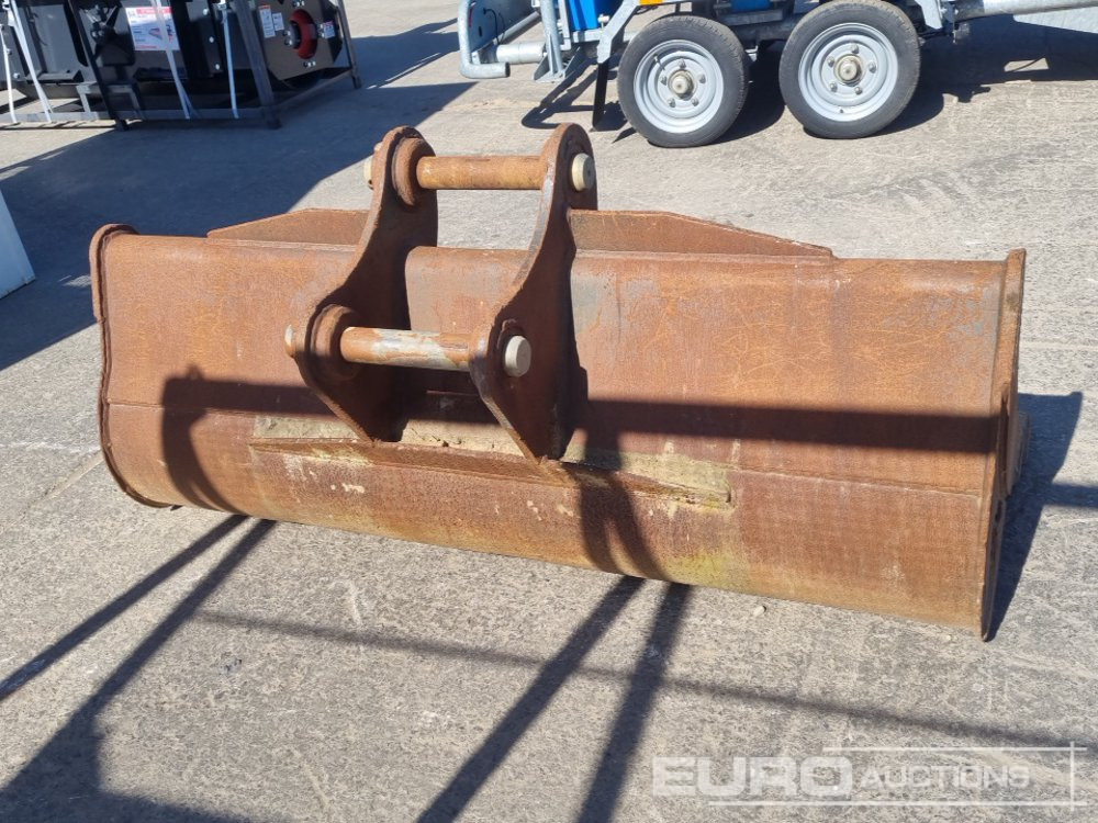 Rhinox 72" Ditching Bucket 65mm Pin to suit 13 Ton Excavator - Cazo: foto 4 Rhinox 72" Ditching Bucket 65mm Pin to suit 13 Ton Excavator - Cazo: foto 4