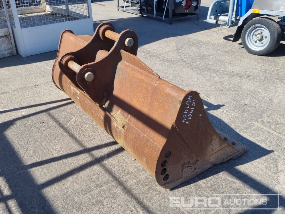 Rhinox 72" Ditching Bucket 65mm Pin to suit 13 Ton Excavator - Cazo: foto 5 Rhinox 72" Ditching Bucket 65mm Pin to suit 13 Ton Excavator - Cazo: foto 5