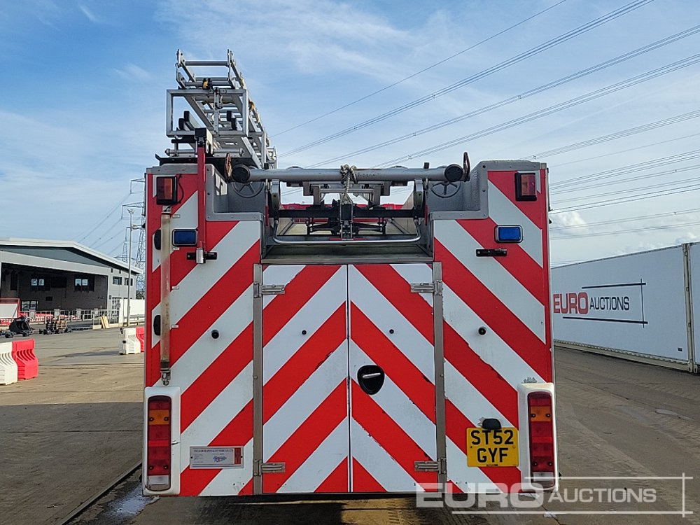 Scania 260 94D - Camión de bomberos: foto 4 Scania 260 94D - Camión de bomberos: foto 4