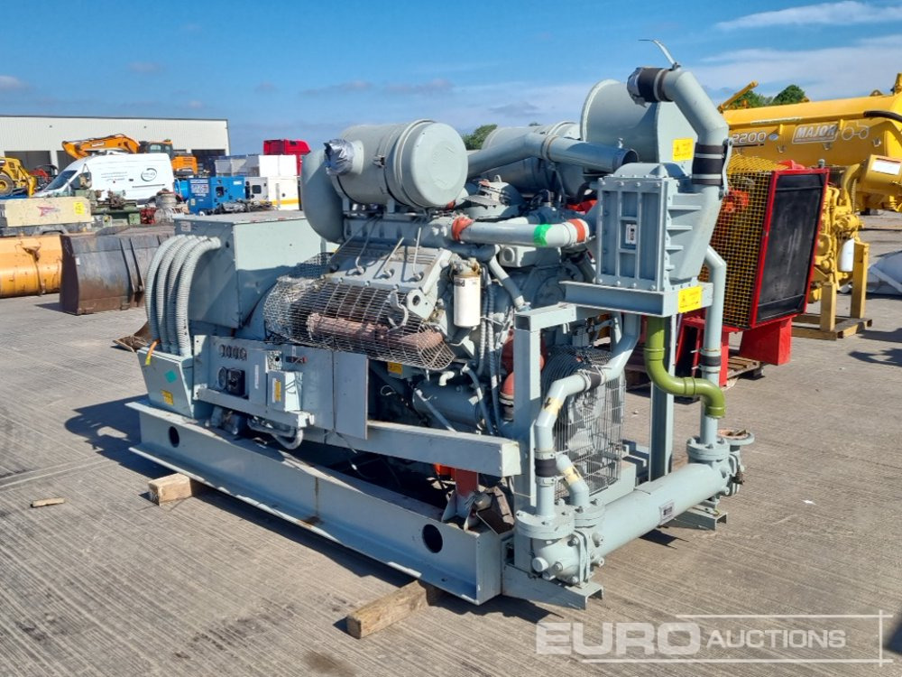 Stamford 288kVA Skid Mounted Generator, Rolls-Royce V8 Engine - Generador industriale: foto 3 Stamford 288kVA Skid Mounted Generator, Rolls-Royce V8 Engine - Generador industriale: foto 3