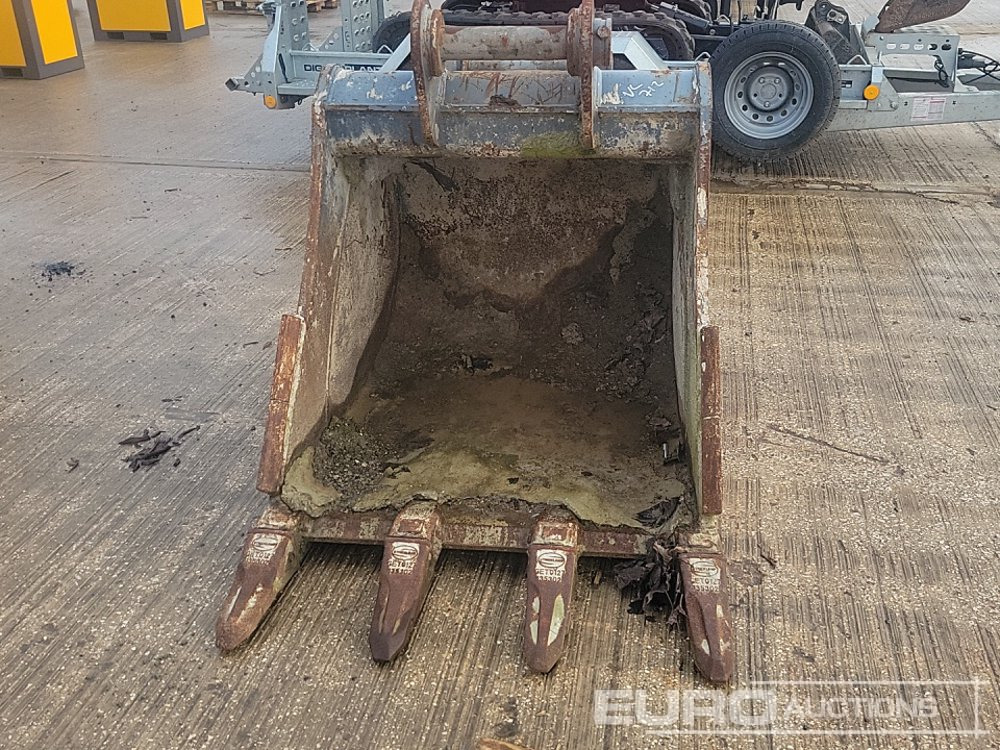 Strickland 36" Digging Bucket 65mm Pin to suit 13 Ton Excavator - Cazo: foto 2 Strickland 36" Digging Bucket 65mm Pin to suit 13 Ton Excavator - Cazo: foto 2