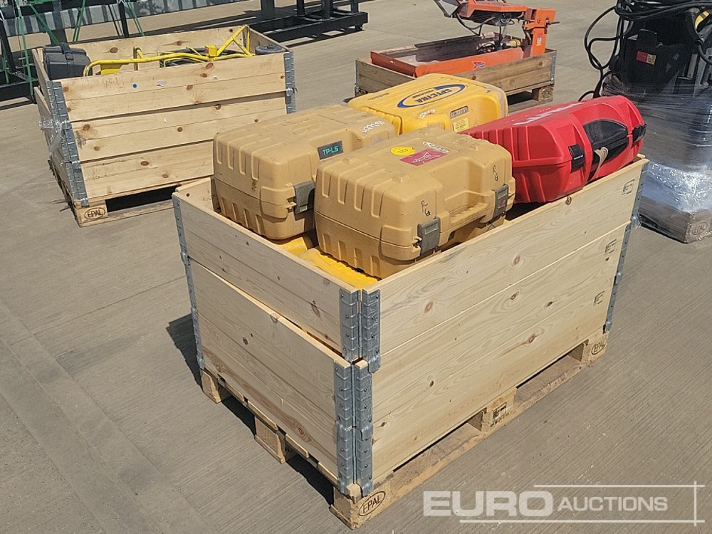 Topcon Pipe Laser (2 of), Spectra LL300S Laser Level (8 of), Hili PR 2-HS Laser Level - Equipo de construcción: foto 3 Topcon Pipe Laser (2 of), Spectra LL300S Laser Level (8 of), Hili PR 2-HS Laser Level - Equipo de construcción: foto 3