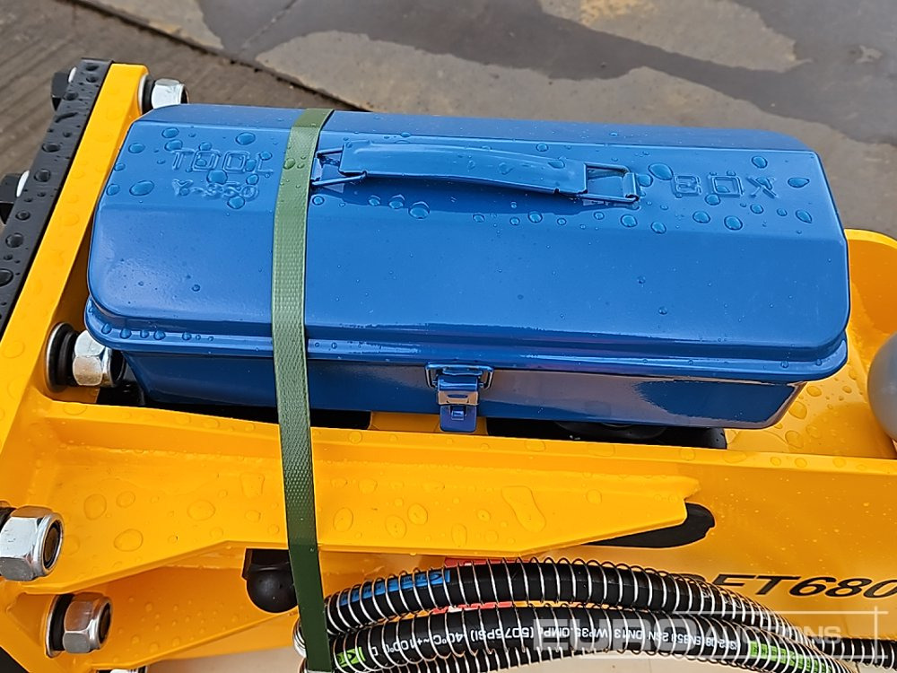 Martillo hidráulico Unused 2025 Toft 680: foto 12