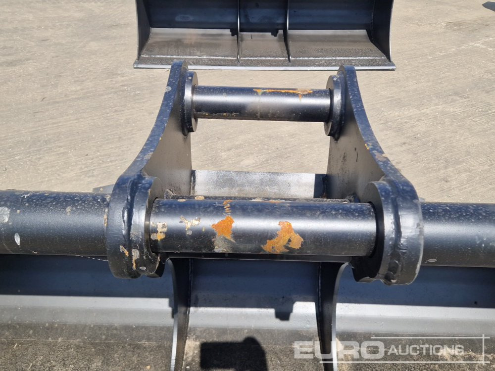Cazo nuevo Unused 70" Ditching Bucket 65mm Pin to suit 13 Ton Excavator: foto 12