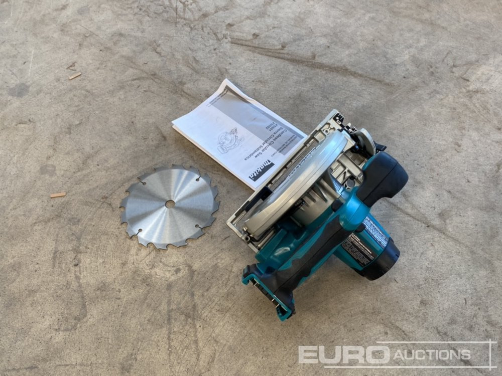 Unused Makita 18v XSS02 Circlar Saw, Blade (Body Only) - Equipo de taller: foto 3 Unused Makita 18v XSS02 Circlar Saw, Blade (Body Only) - Equipo de taller: foto 3